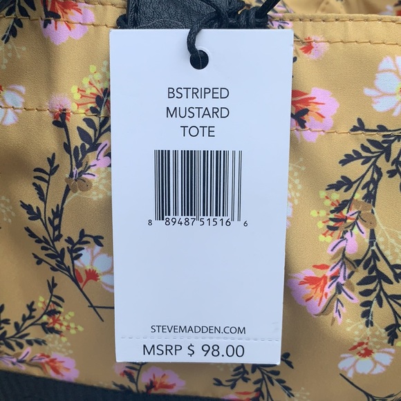 New Steve Madden Tote with Purse - Picture 5 of 16